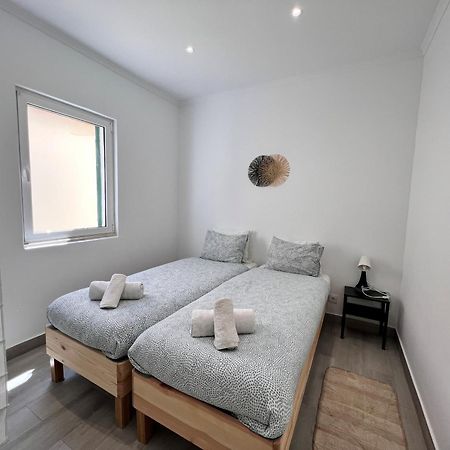 Studios Xl & Xl Plus Кошта-да-Капарика Экстерьер фото